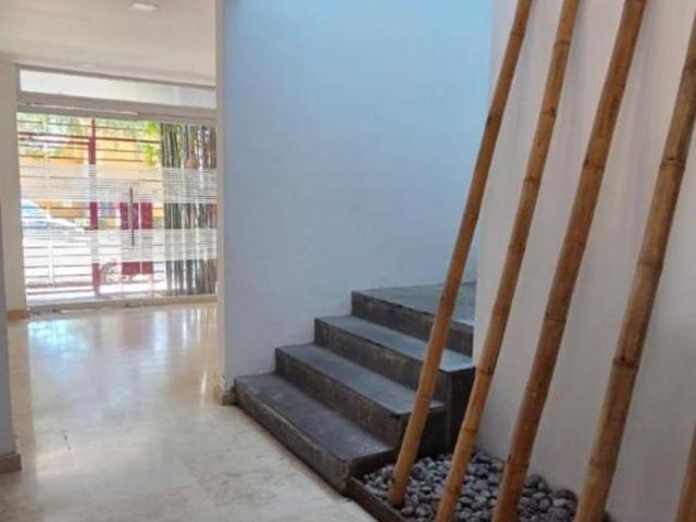 VENDO AMPLIO DEPARTAMENTO EN STA. CRUZ ACATLAN