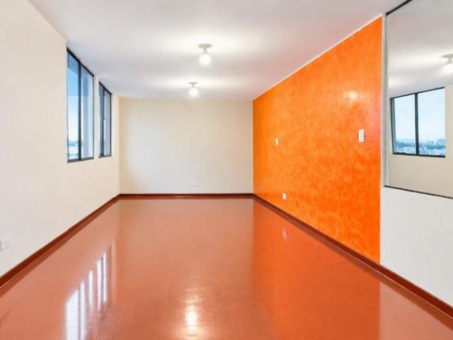 VENDO DEPARTAMENTO PISO 2 CON 3 DORMITORIOS LIMITE CON SAN MIGUEL