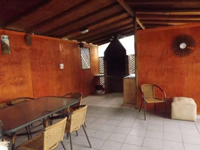 Vendo amplio terreno con hermosa casa en Olmué | 3 dormitorios por 4150.00 en Olmué