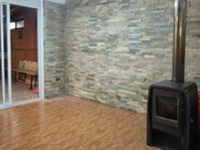Vendo Amplia Casa 2 Pisos Villa Austral 1797 | dormitorios por 160000. 00 en Valdivia