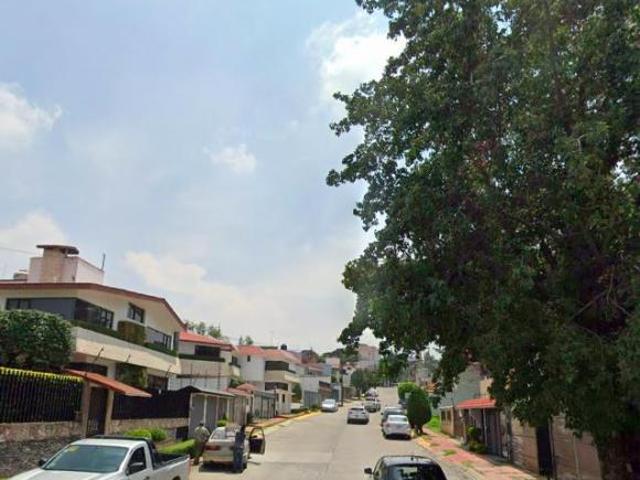 VENDO BONITA CASA A MITAD DE PRECIO EN COL. LOMAS DE ZAPOPAN CERCA DE GRAN TERRAZA BELENES