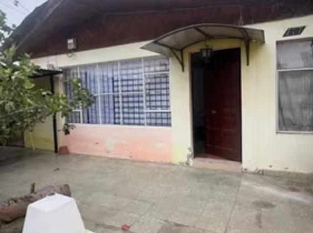 Vendo amplia casa en Peñablanca V Región | 3 dormitorios por 99000. 00 en Villa Alemana