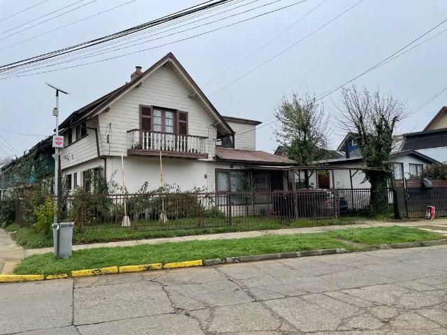 Vendo Amplia Casa en sector Regional 1776 | dormitorios por 190000. 00 en Valdivia