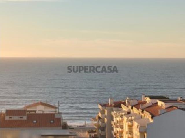 VENDO APARTAMENTO T3 LOCALIZADO EM PEDROGÃO JUNTO Á PRAIA COM VISTA PARA O MAR