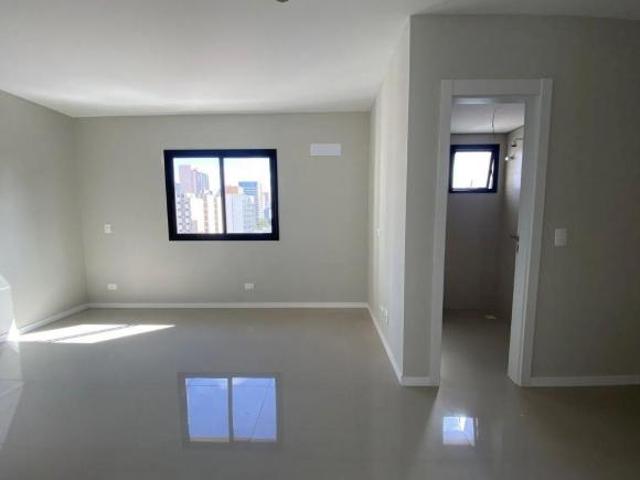 Vendo Apartamento com 23 m² e 1 quarto à venda no Centro