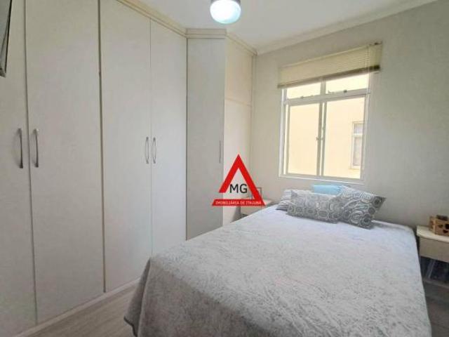 Vendo apartamento com 2 quartos planejados com excelente localização no Residencial Canadá no bairro
