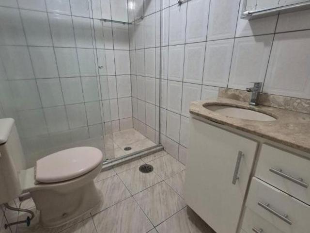 VENDO APARTAMENTO COM TRES DORMITORIOS HORTO DO YPE AND0014
