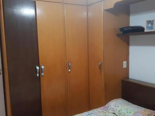 VENDO APARTAMENTO DE 02 DORMITÓRIOS NO ESTUÁRIO
