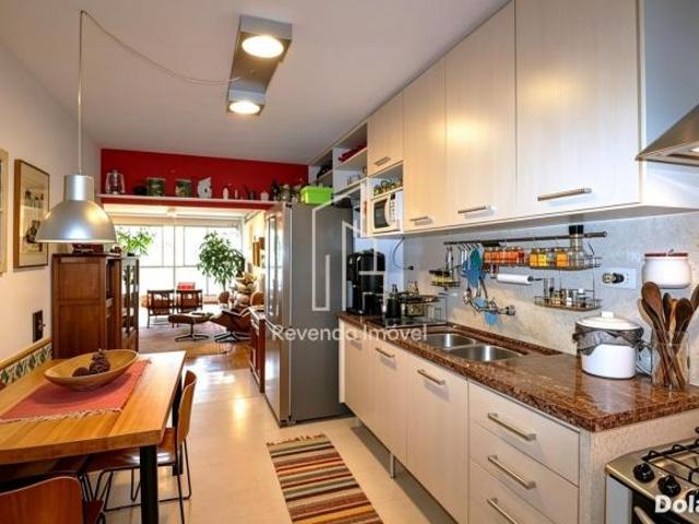 Vendo Apartamento dos Sonhos em Moema, São Paulo 3 Quartos, 1 Suíte, 3 Banheir