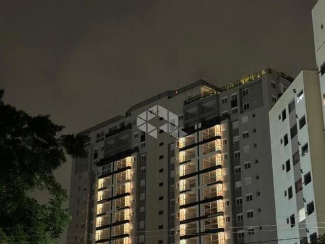 Vendo Apartamento na Água fria com 1 suíte e 1 vaga de garagem