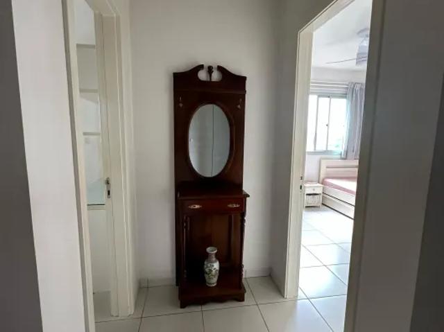 Vendo Apartamento no Condomínio Di Cavalcanti/ Climatizado/ Aceita Financiamento
