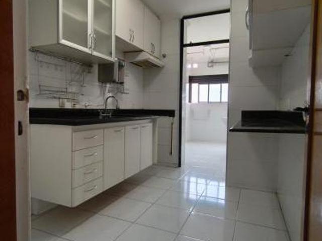 Vendo apartamento no Jardim Bonfiglioli