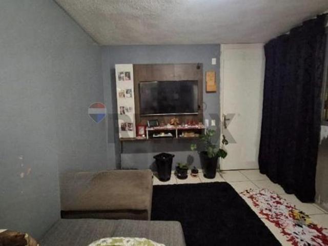 VENDO APARTAMENTO NO SEGUNDO ANDAR PARANOA PARQUE ACEITA FINANCIAMENTO