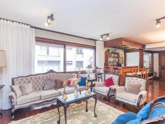 VENDO APTO EM PRÉDIO TRADICIONAL NA RUA DR. VALE, COM 224M², 3 DOR 3 VAGAS