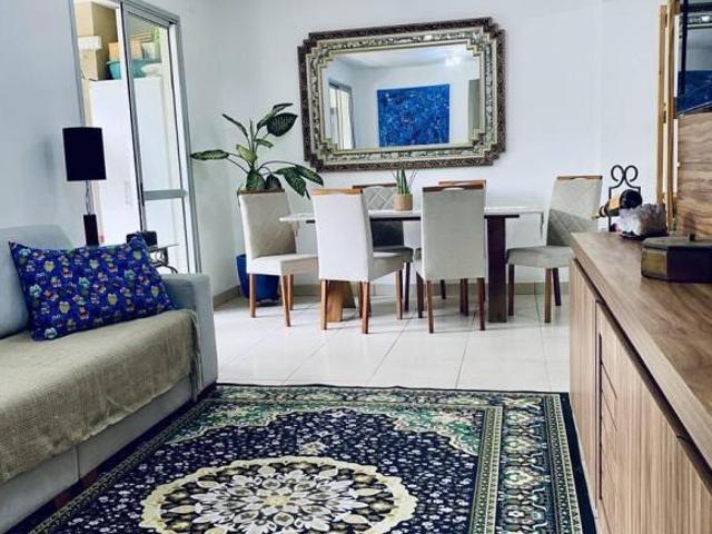 Vendo área privativa de três quartos, suite e duas vagas no bairro Jaraguá