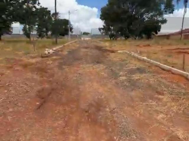 VENDO BELÍSSIMO LOTE DE 400m2 NA VICENTE PIRES EM CONDOMÍNIO FECHADO TODO FORMADO 6198150 8787 zap