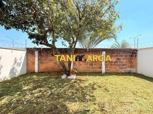 Vendo Bella Casa Moderna en Fortín, Residencial Las Villitas!