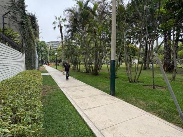 Vendo Bella Casa en Calle General Cordova N 6, Miraflores