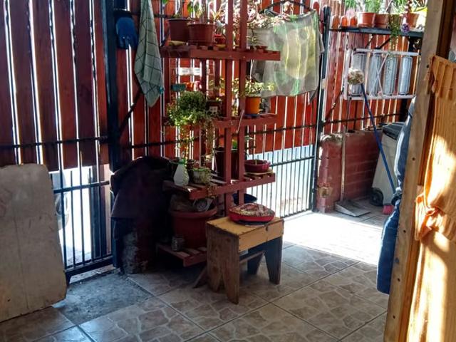 Vendo Bella Casa en Población Cousiño Macul | 5 dormitorios por 88000. 00 en Peñalolén