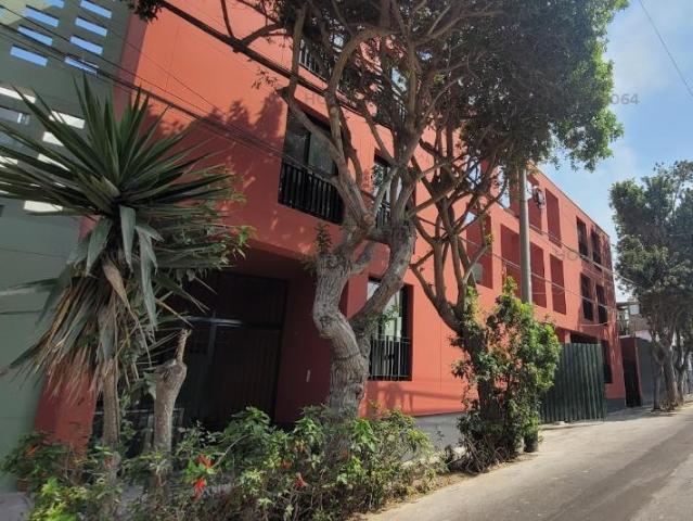Vendo Bello Departamento Flat de Estreno en Jirón 2 de Mayo N 1, Piso 4, Barranco