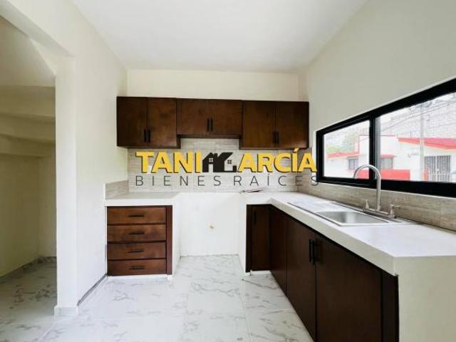 Vendo Casa Nueva, moderna en Fortín