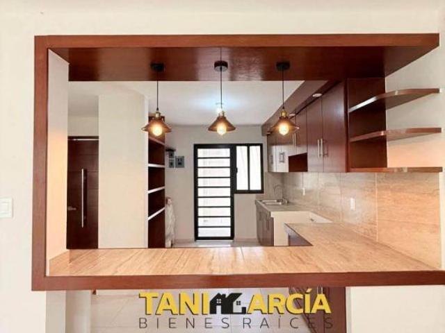 Vendo Casa Nueva En Córdoba A 5 Minutos De Plaza Cristal, Plaza Shangri la, Sam S Club, Walmart!