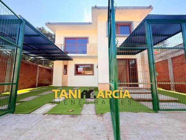 Vendo Casa Nueva en Privada La Orquídeas en Córdoba