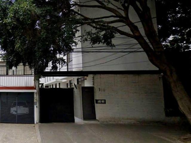 VENDO CASA ADJUDICADA EN CONDOMINIO EN COLONIA LETRAN VALLE BENITO JUAREZ