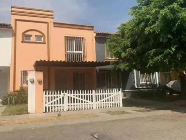 VENDO CASA ADJUDICADA EN TONALA JALISCO FRACCIONAMIENTO HACIENDA DEL REAL