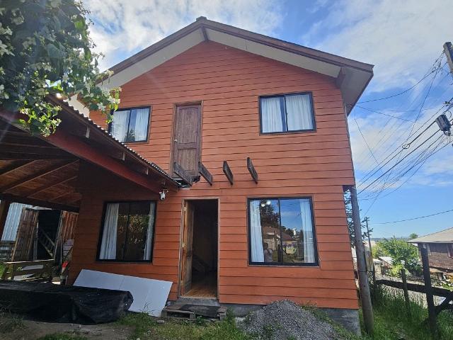 Vendo casa aislada de 2 pisos 3d 2b en villarrica
