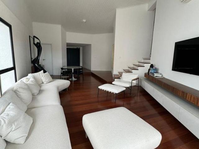 Vendo Casa Alto Padrão em Alphaville Residencial 06