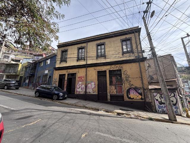 Vendo casa antigua sector yerbas buenas valparaiso