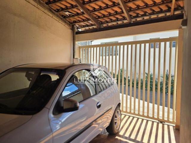Vendo Casa Bairro N S FATIMA SÃO GOTARDO MG