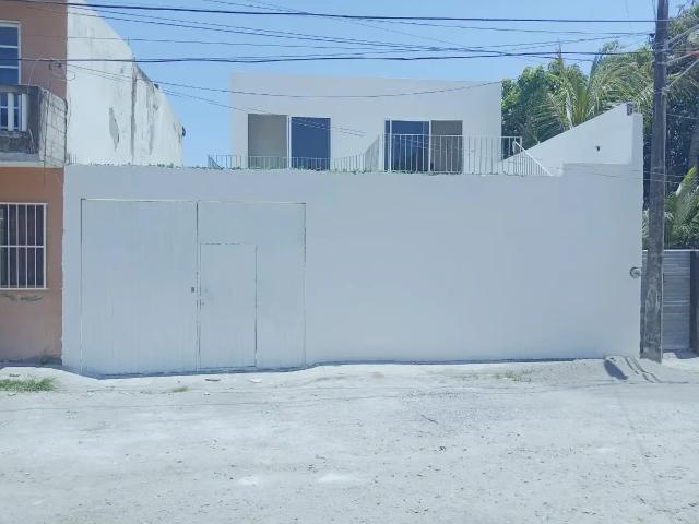 VENDO CASA CERCA DE CBTIS 124 Y DE SALÓN DE EVENTOS MANDALA 37, IDEAL PARA FAMILIA GRANDE O NEGOCIO