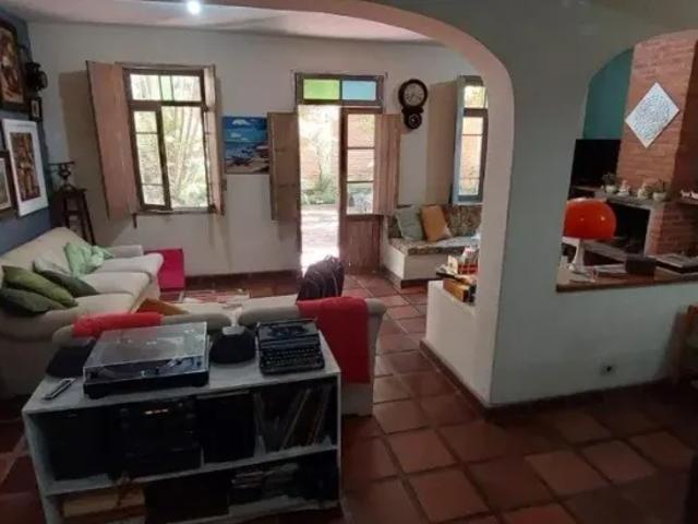 Vendo casa Chácara Santo Antônio