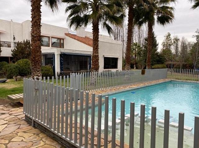 VENDO CASA CHICUREO