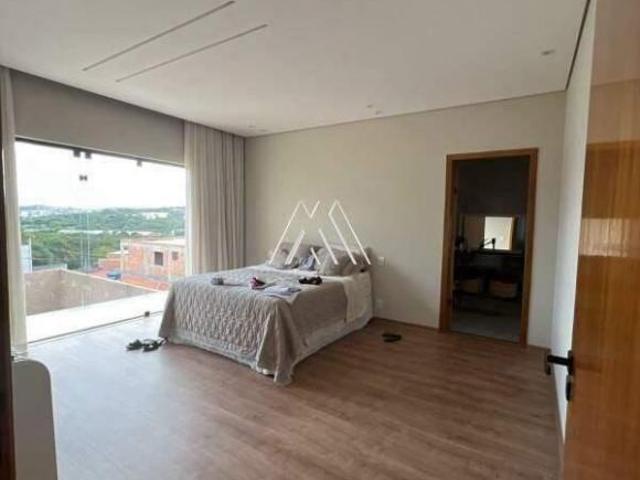 Vendo Casa com Suíte, Closet e Área Gourmet Conforto e Segurança Itaúna/Mg!
