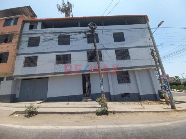 Vendo Casa Comercial En Avenida 190M2