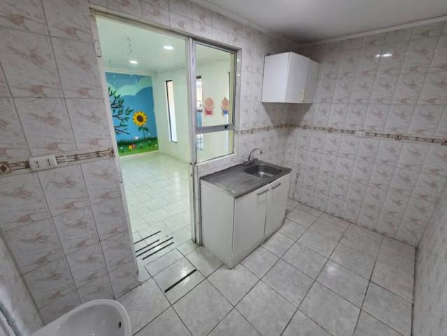 Vendo Casa con Uso Comercial Jardines de Rauquén | 3 dormitorios por 90000. 00 en Curicó