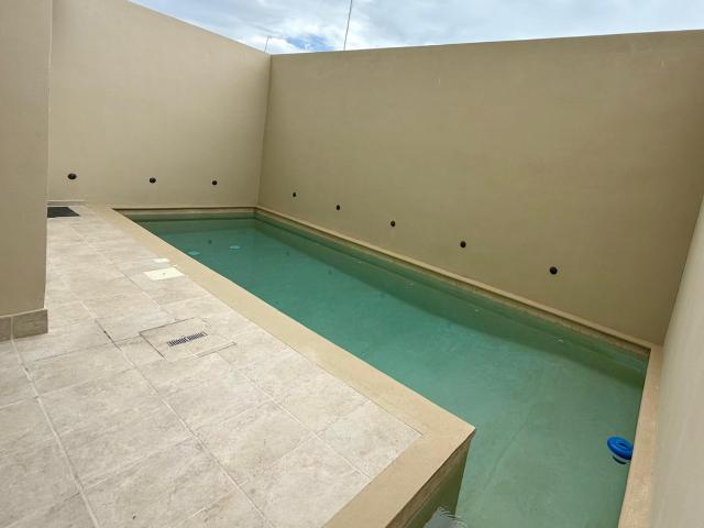 VENDO CASA CON ALBERCA SAN FELIPE DEL AGUA