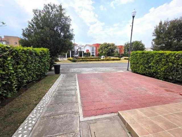 Vendo Casa con ampliación en Villas del Campo, Calimaya, Estado de México