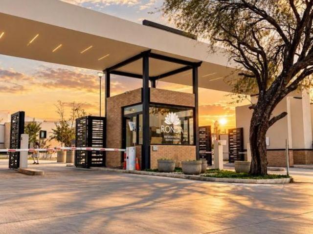 VENDO CASA CON EXCEDENTE DE TERRENO AL SUR DE LA CIUDAD I RESERVA VILLA SUR I 143 METROS CUADRADOS