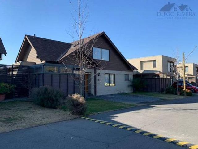 Vendo Casa Condominio Los Poleros de Machalí