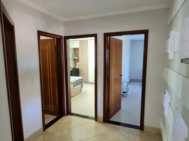 Vendo Casa condomínio rua 6 Vicente pires lote 800m laje 3 suítes armários planejados churrasqueira