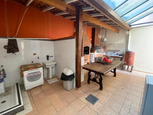 Vendo casa de Cond na Vila São Francisco
