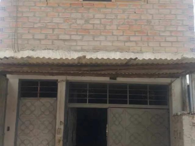 VENDO CASA DE DOS PISOS IDEAL PARA HOSPEDAJE
