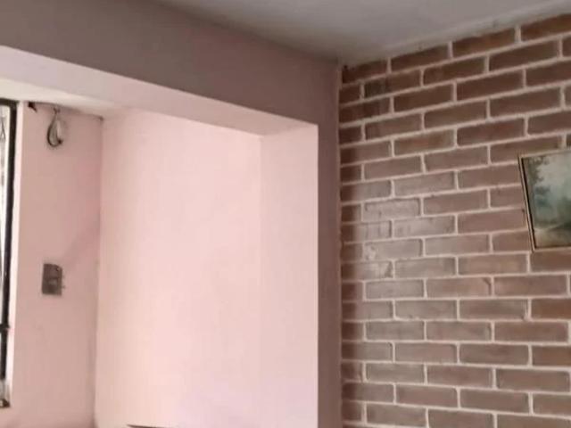 Vendo casa de pisos c instalacion de gas en villa maria triunfo
