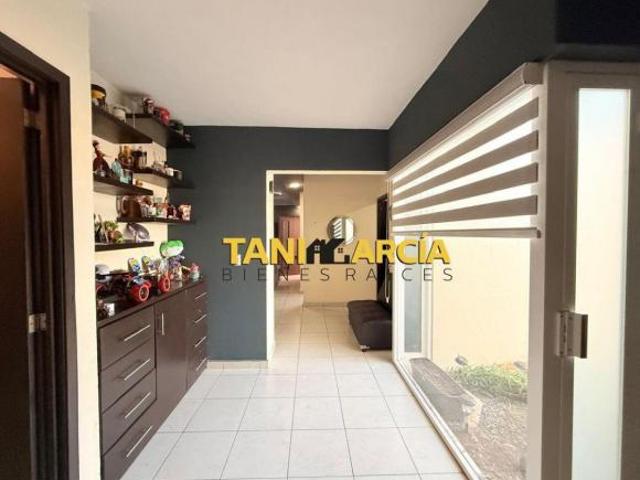Vendo Casa de una planta totalmente amueblada en Nuevo Córdoba