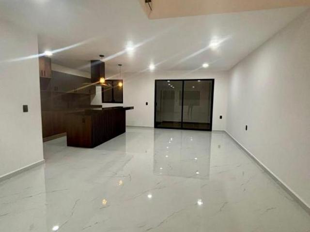 VENDO CASA DE 3 RECAMARAS EN LA ANTIGUA CEMENTERA EN PUEBLA, PUEBLA