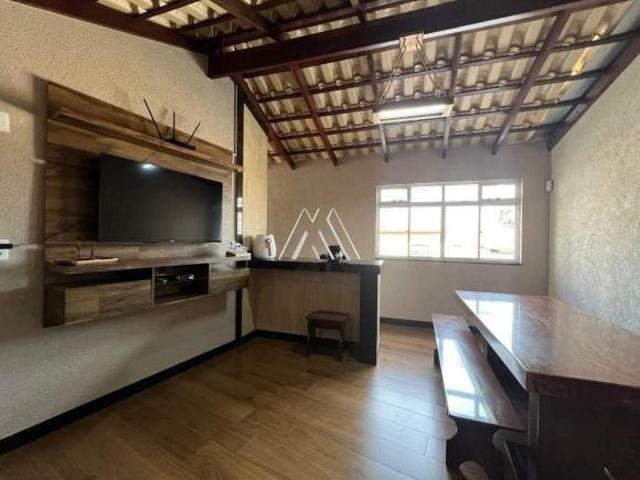 Vendo casa em Itaúna com 02 pavimentos com área gourmet e sauna elétrica em ótima localização